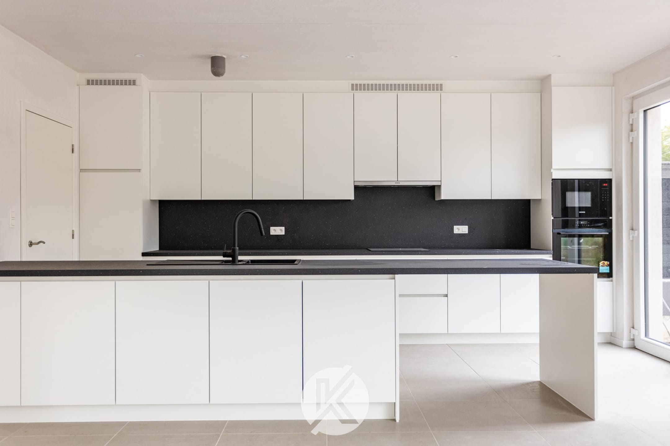 9-room house & single family of 180 m²