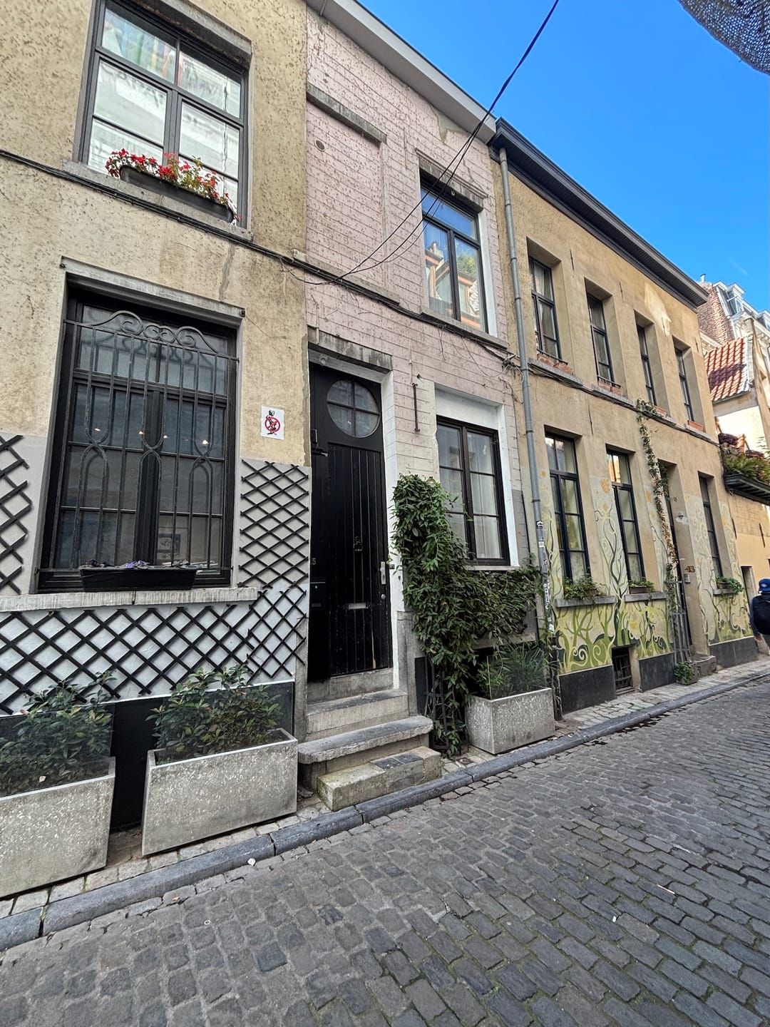 Rue de Bon Secours 19