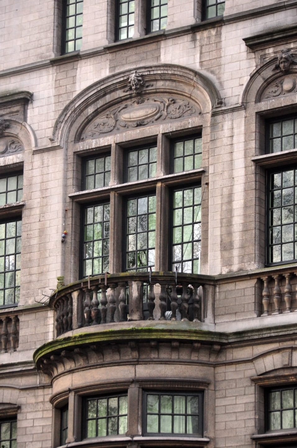 Avenue Voltaire 57