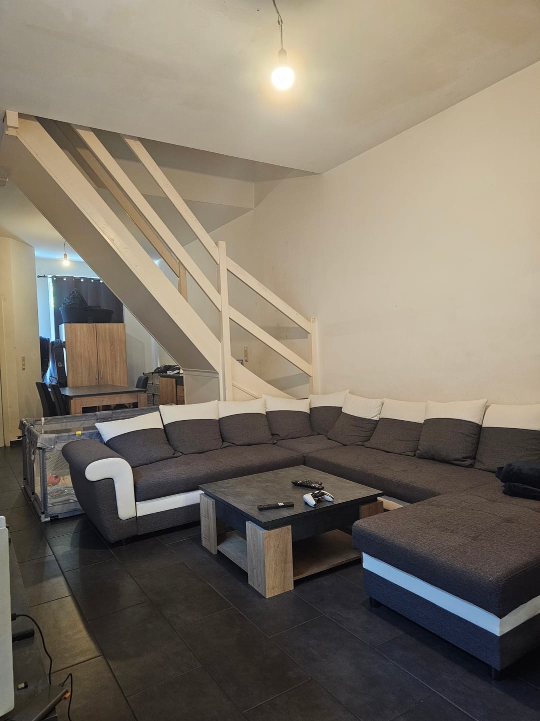 Rue De La Baume 280