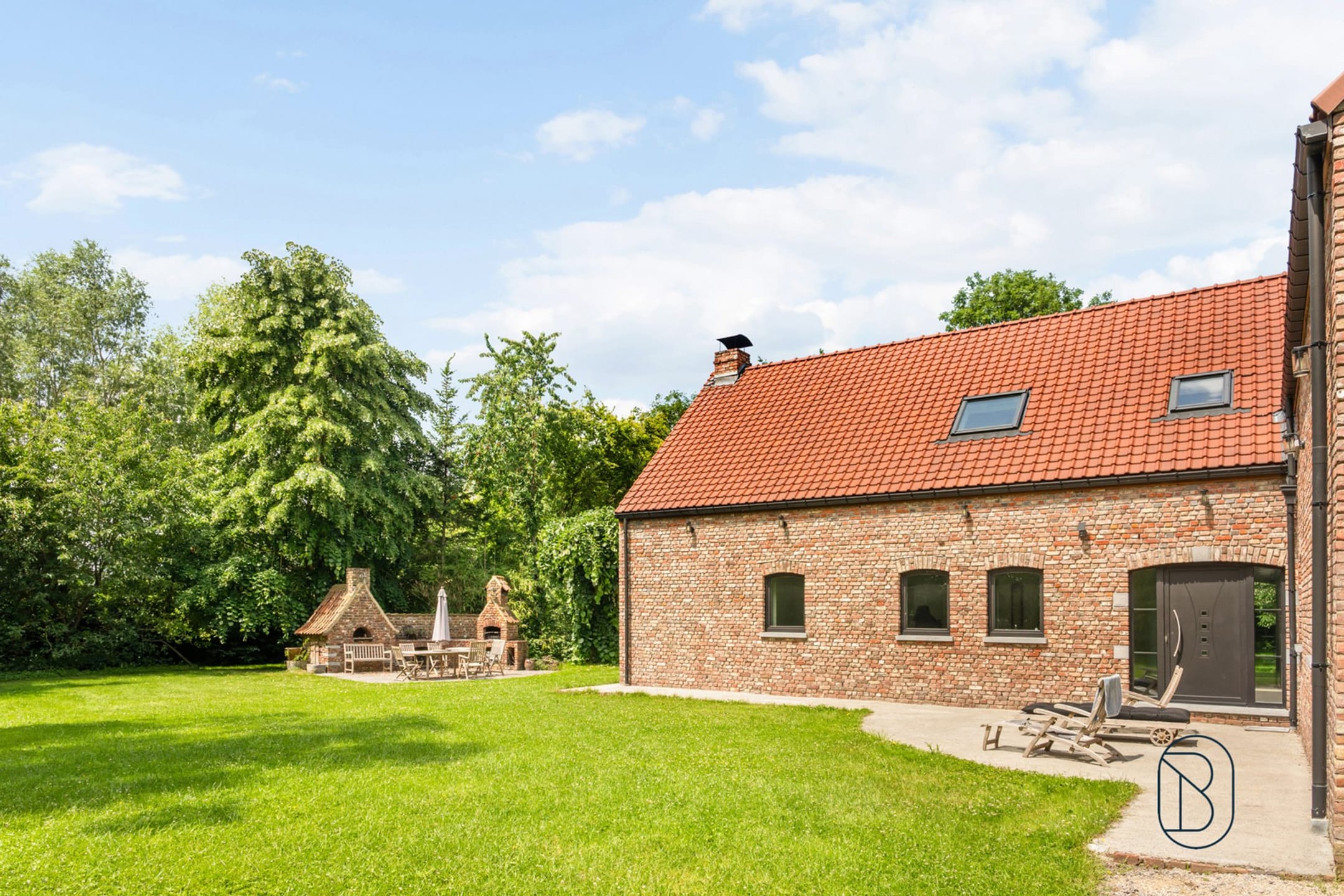 5-room detached & villa of 480 m²