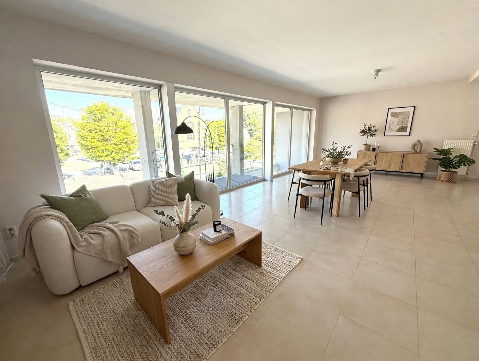 2-room apartment of 176 m²