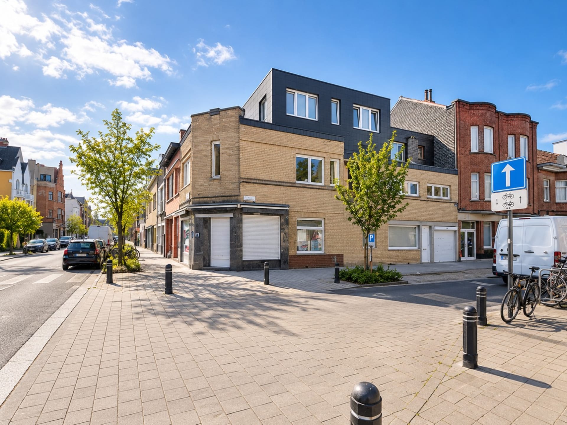 4-stanza casa e famiglia unica di 200 m²