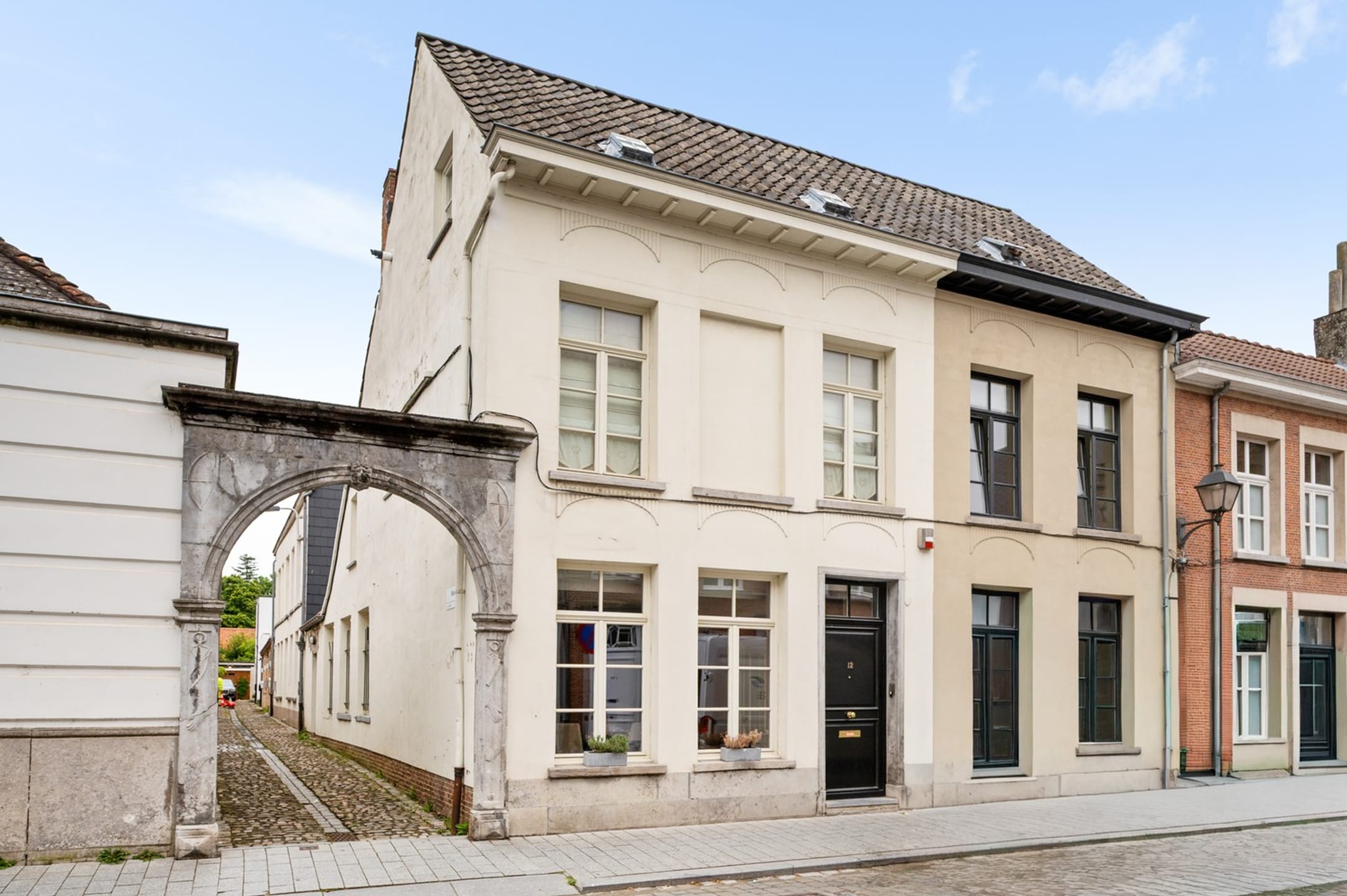 Begijnhofstraat 12