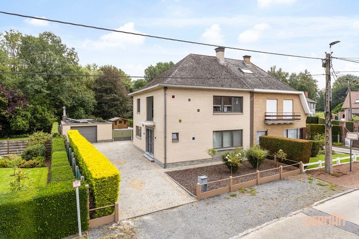 Huis te koop in Moorsel - 2 slaapkamers - 155m² - Immoweb