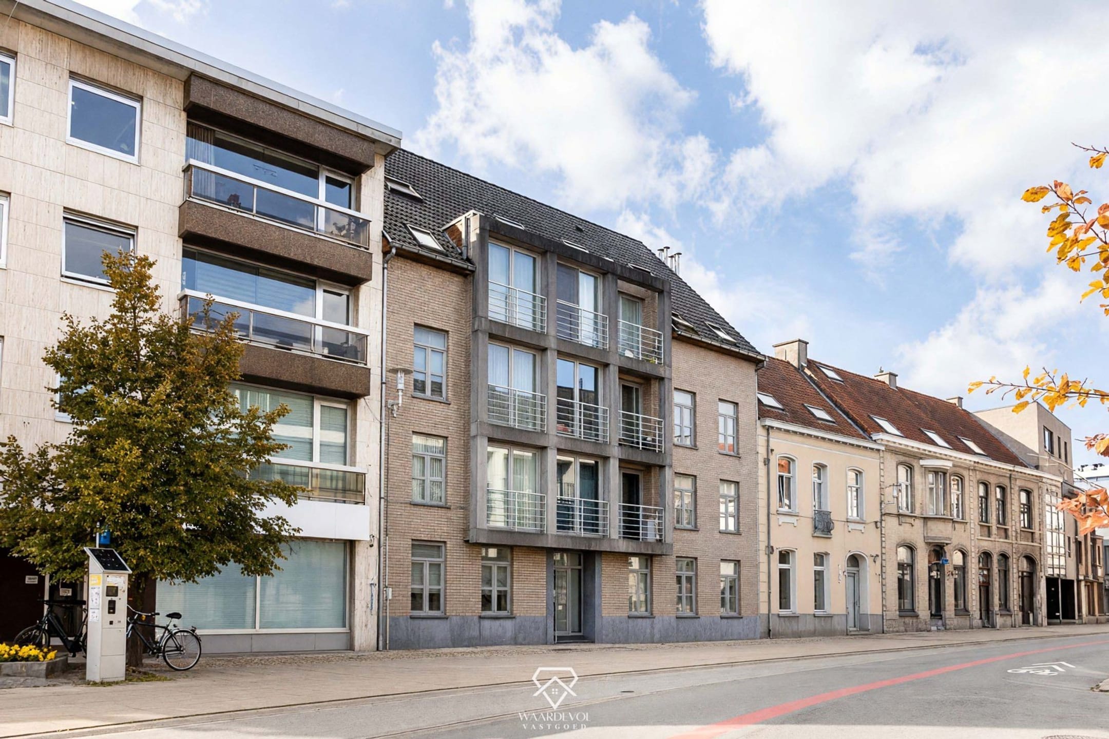 Tolpoortstraat 133