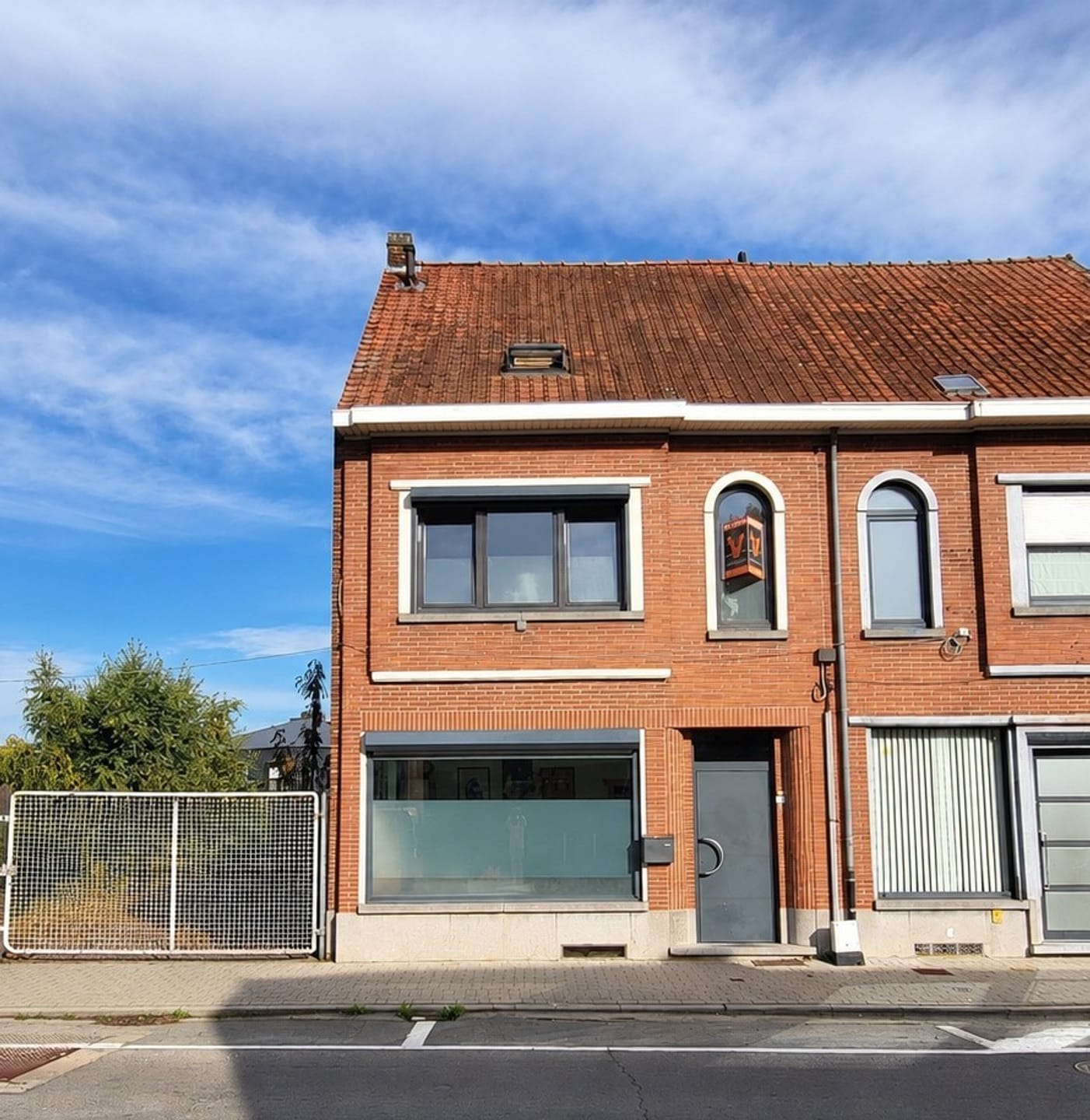 4-room house & single family of 182 m²