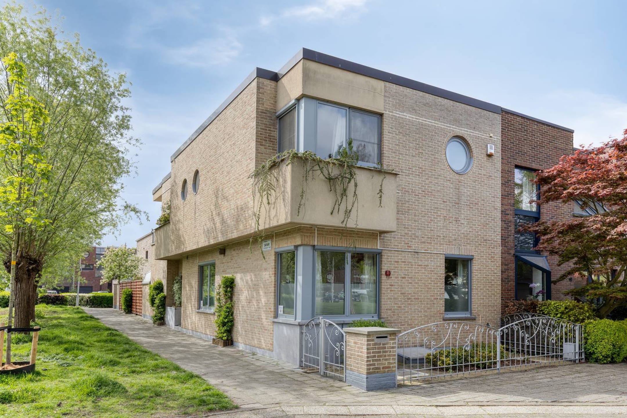Edmond De Coussemakerstraat 21, Antwerpen Linkeroever, (2050)