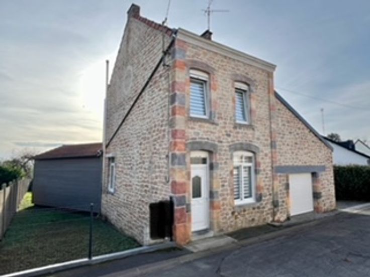 Maison de maître à vendre à Sivry-rance - 298 000 € - 6 chambres ...