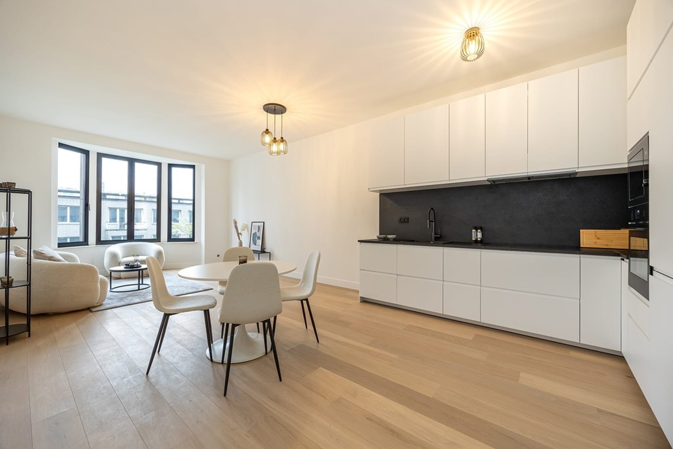 2-cameră apartament de 87 m²