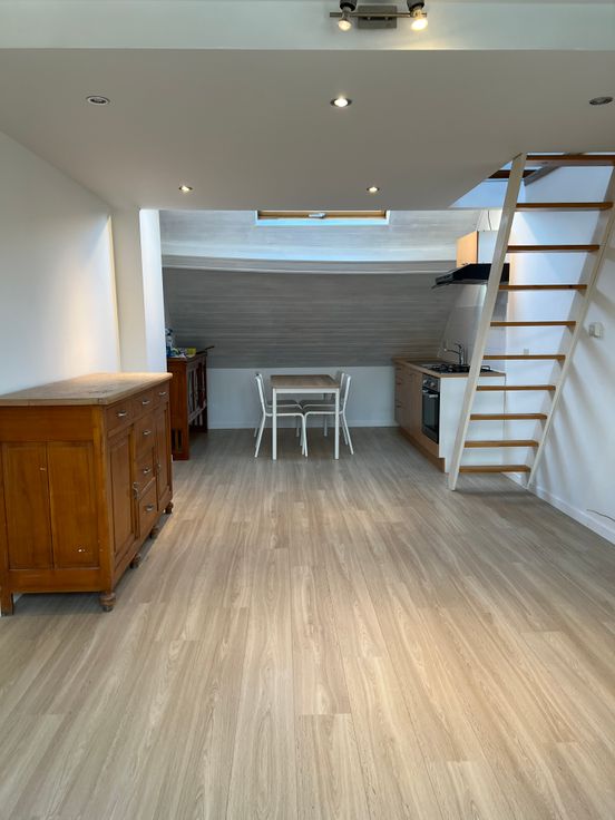 Apartment for rent in WoluweSaintLambert €750 (+ €150) 1 bedroom