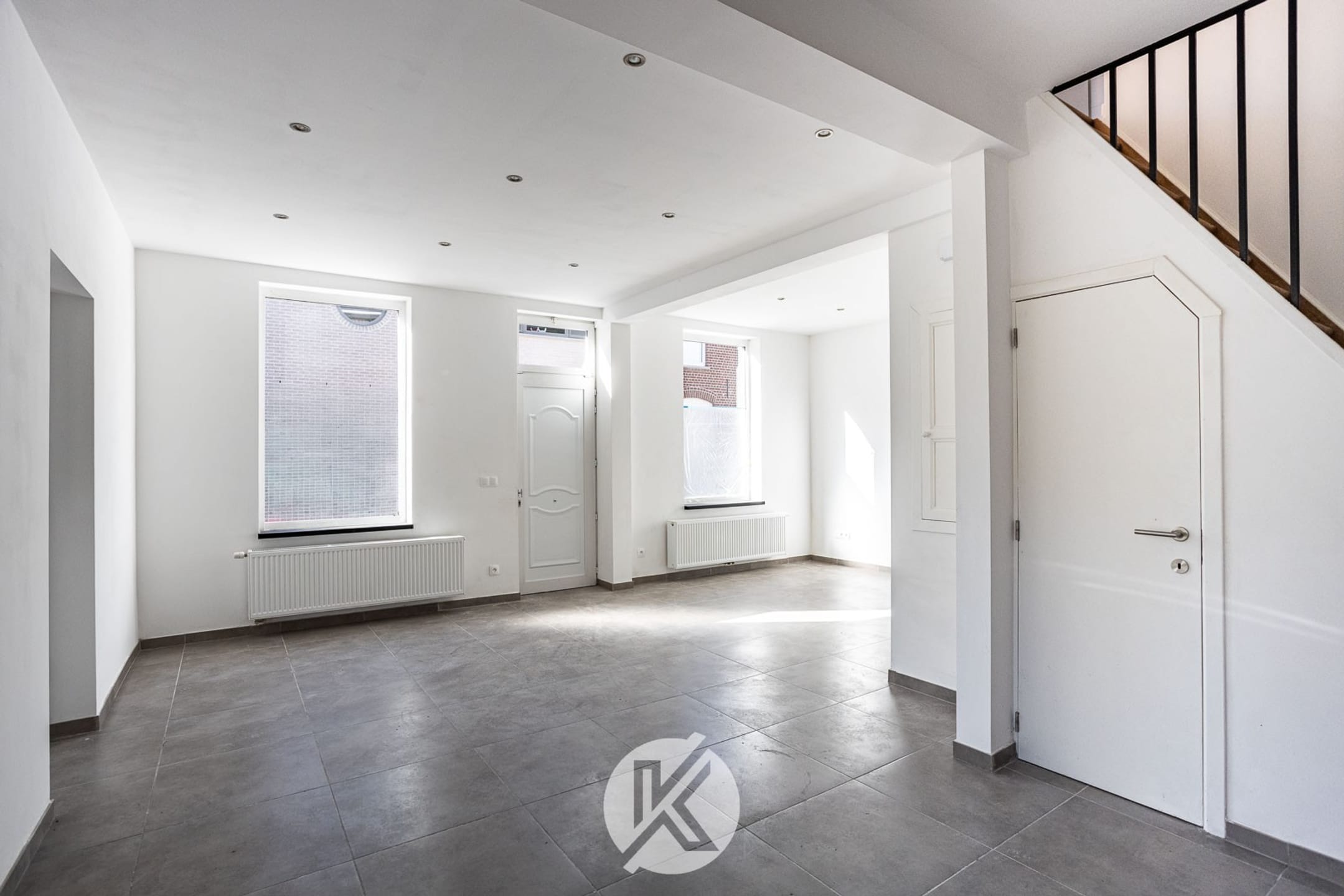 13-room house & single family of 140 m²