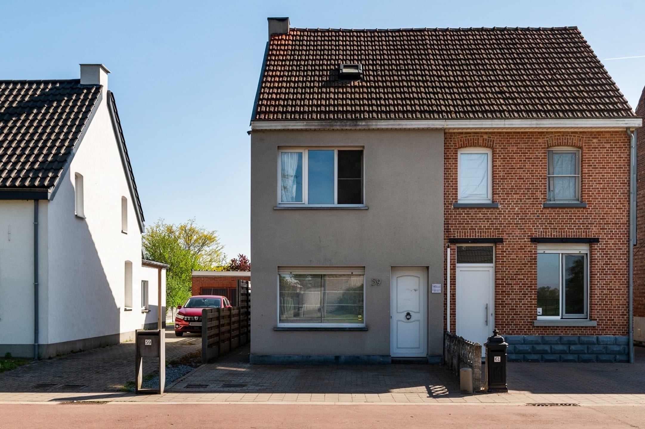 3-room house & single family of 143 m²