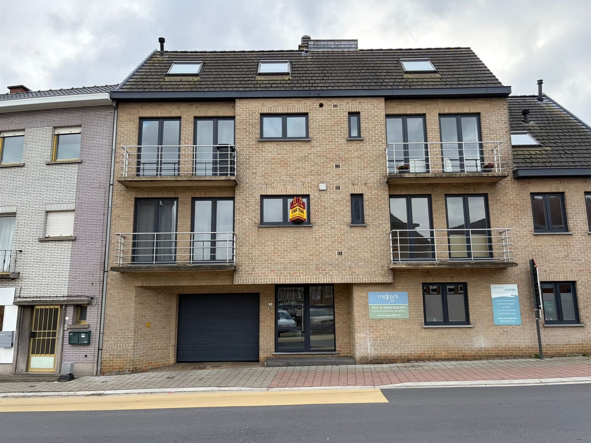 3-stanza appartamento di 85 m²