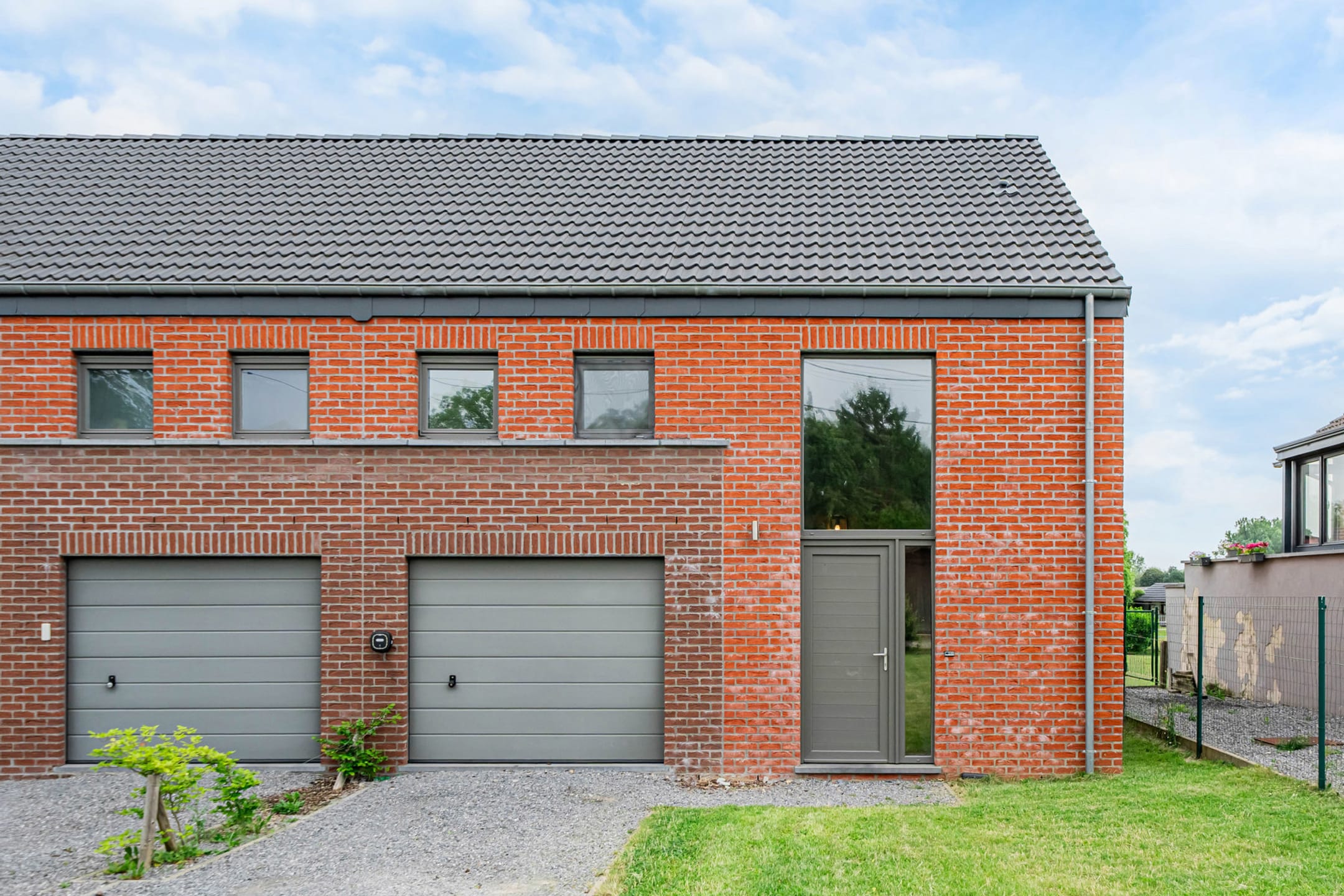 9-room house & single family of 100 m²