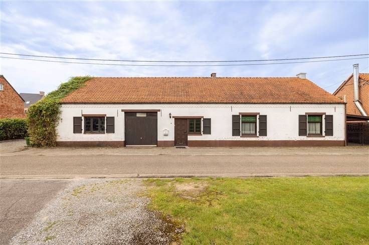 99 huizen te koop Balen (2490)