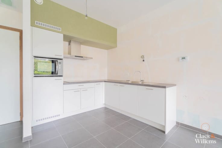 house for sale in kluisbergen - €299,000 - 3... Appartement te koop in Kluisbergen - € 215.440 - 1 slaapkamer - 59m² ...