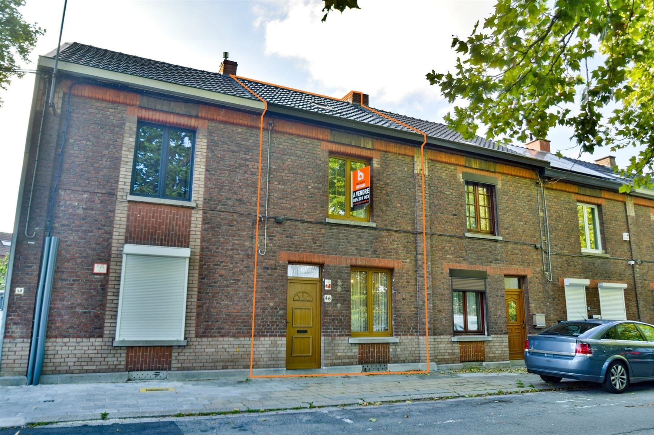 2-room house & single family of 113 m²
