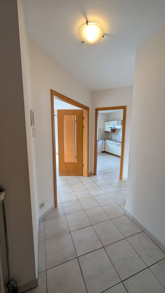 Très bel appartement 124 m² avec 2 chambres + garage et cave — Logement à louer à Wavre