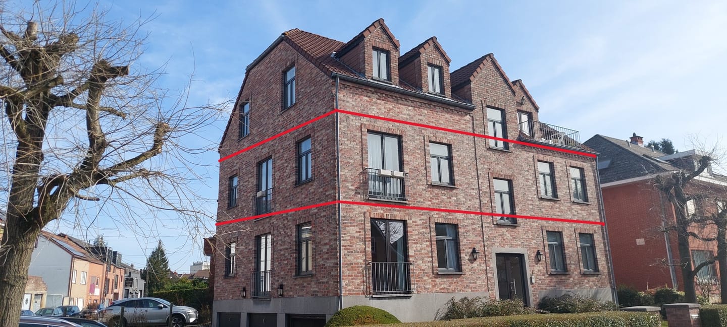 Très bel appartement 124 m² avec 2 chambres + garage et cave — Logement à louer à Wavre