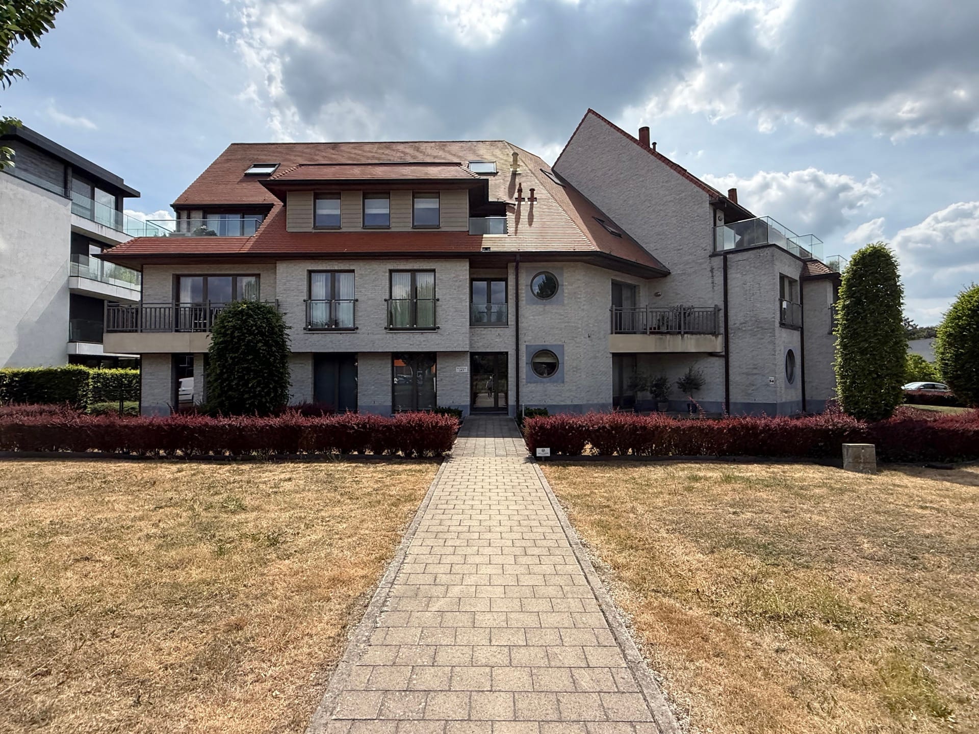 2-stanza appartamento di 165 m²