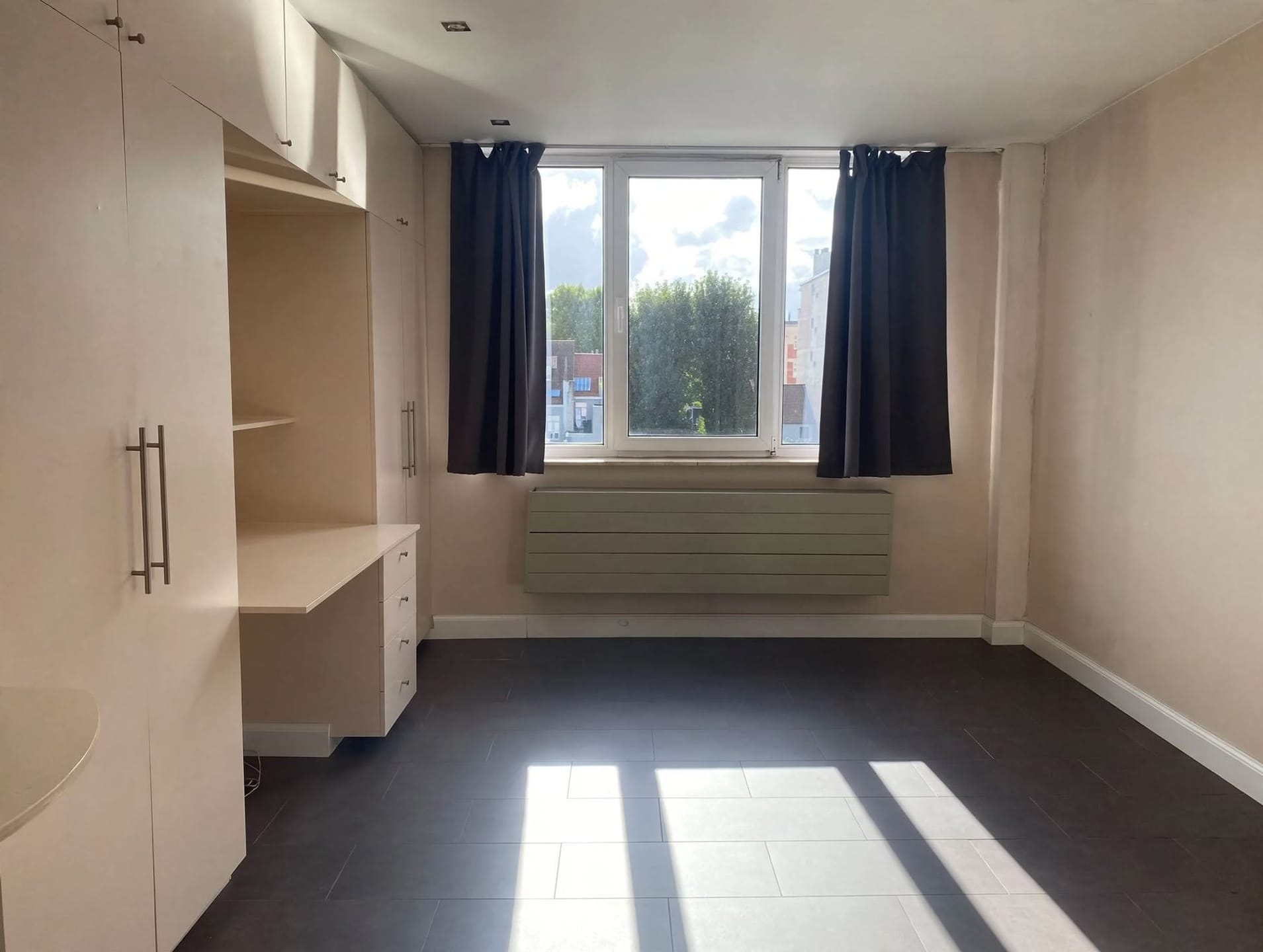 Avenue Georges Henri 405