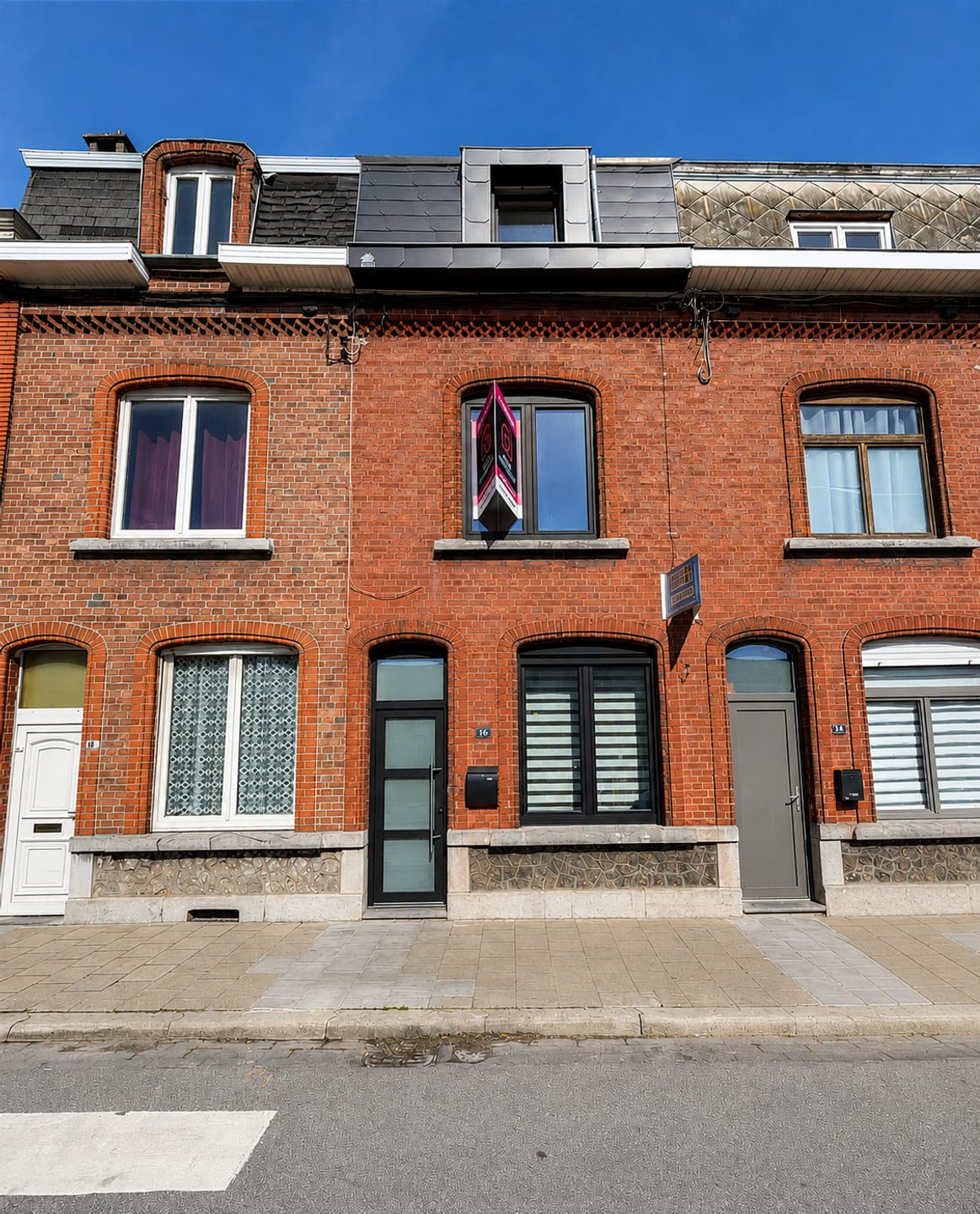 Rue Des Écoliers 16