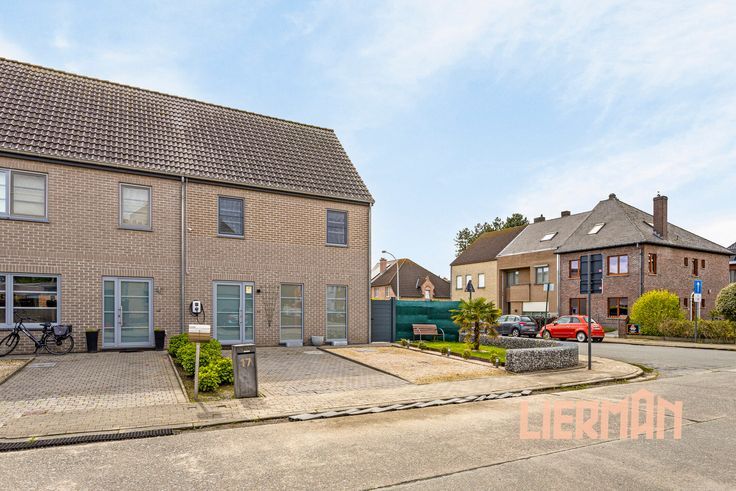 Huis Te Koop In Sint-Lievens-Houtem - 4 Slaapkamers - 190m² - Immoweb