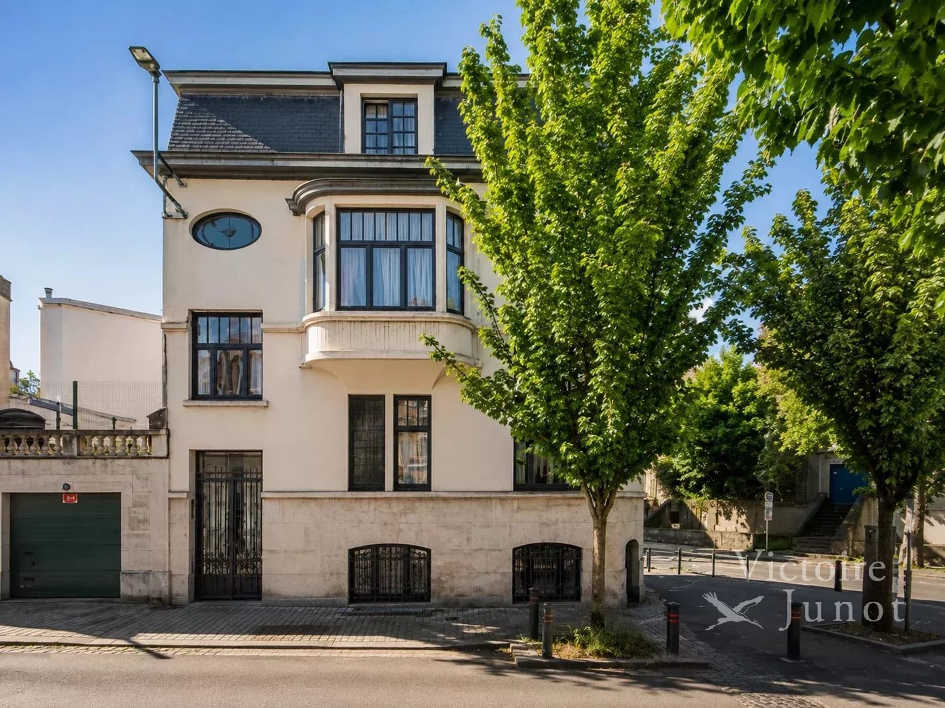RUE CHARLES LEGRELLE 3