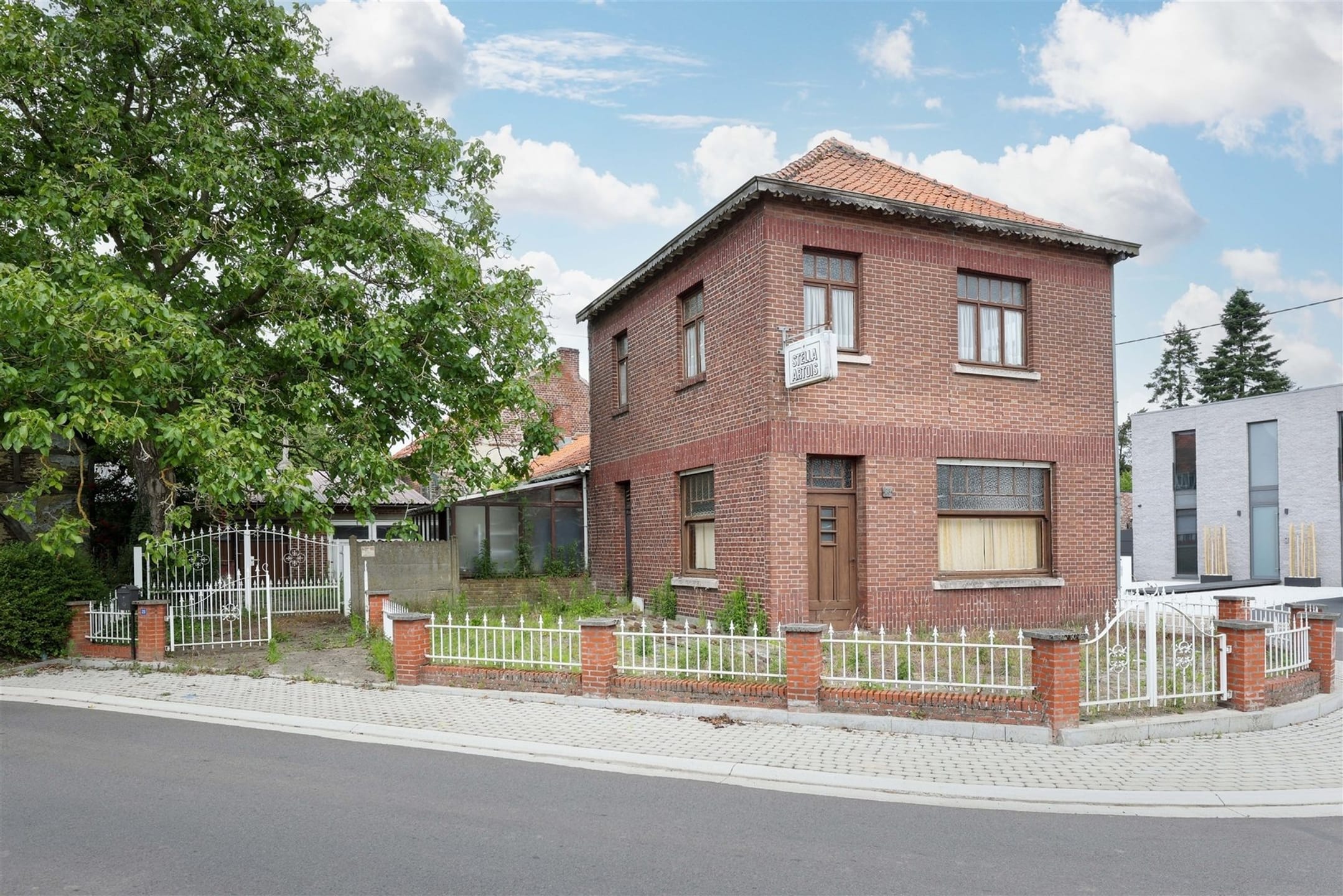 Uniek renovatieproject met karakter - voormalig café met woo
