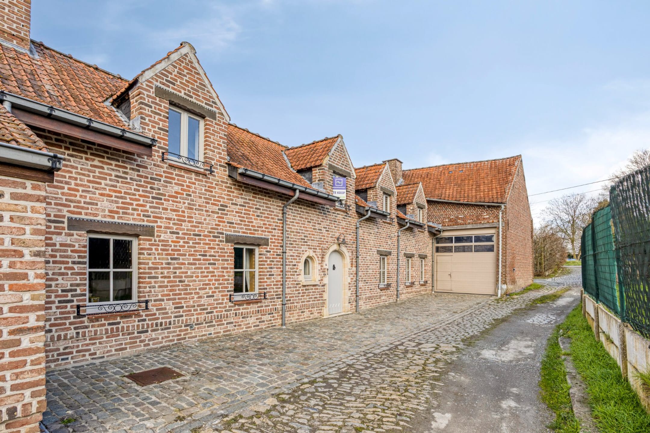Hoogstraat 14