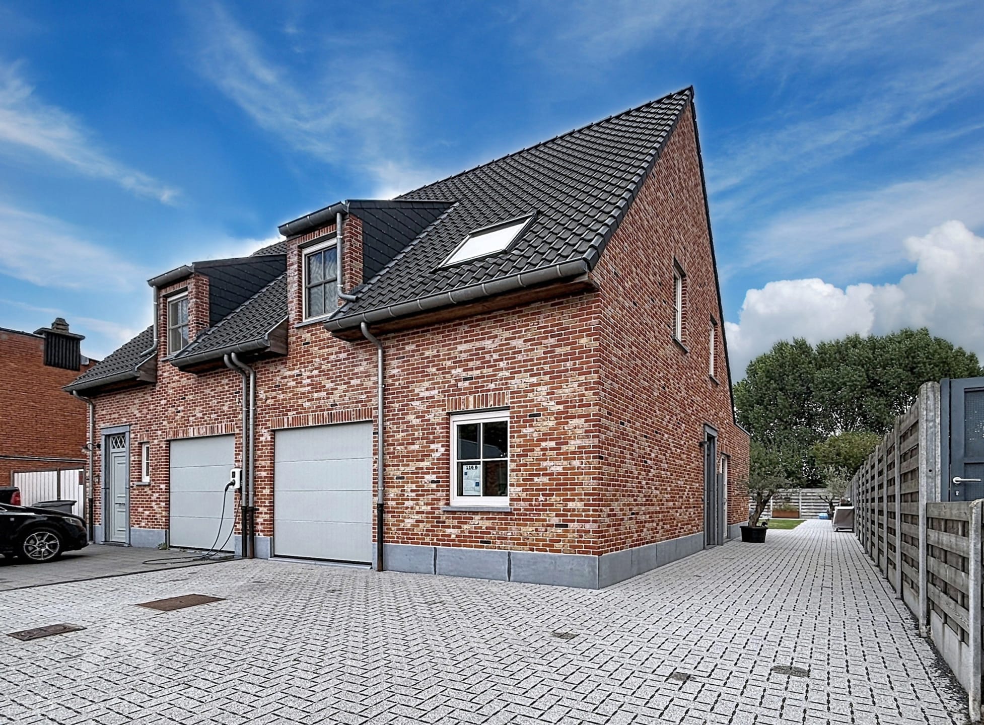 4-room house & single family of 141 m²
