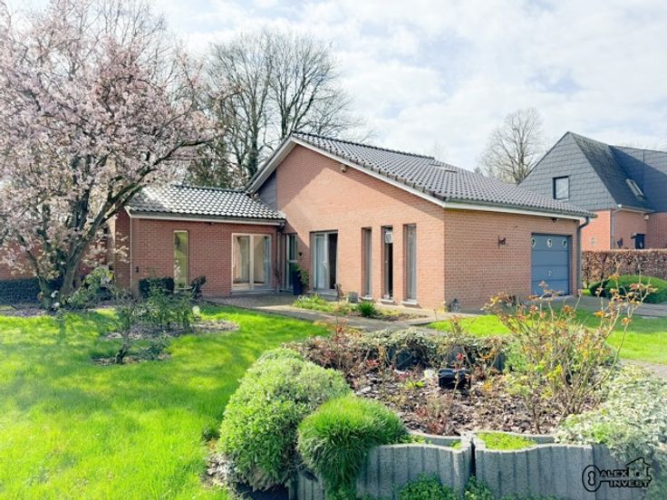 Villa à vendre à La Louvière HaineSaintPierre 195 000 € 3