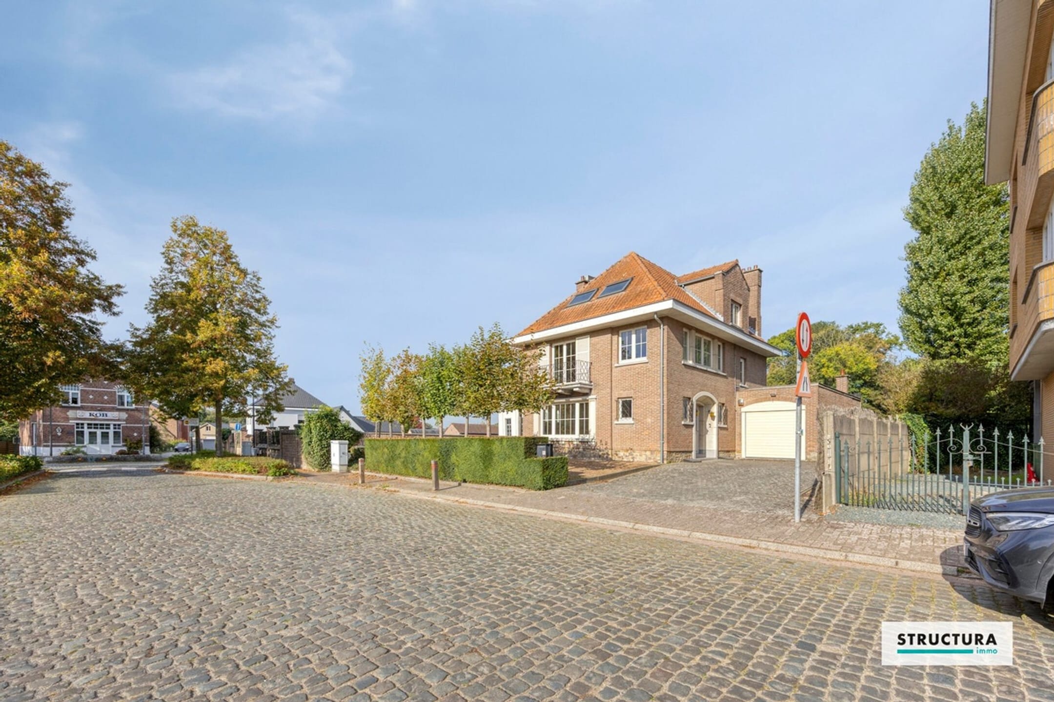 Broekstraat 12