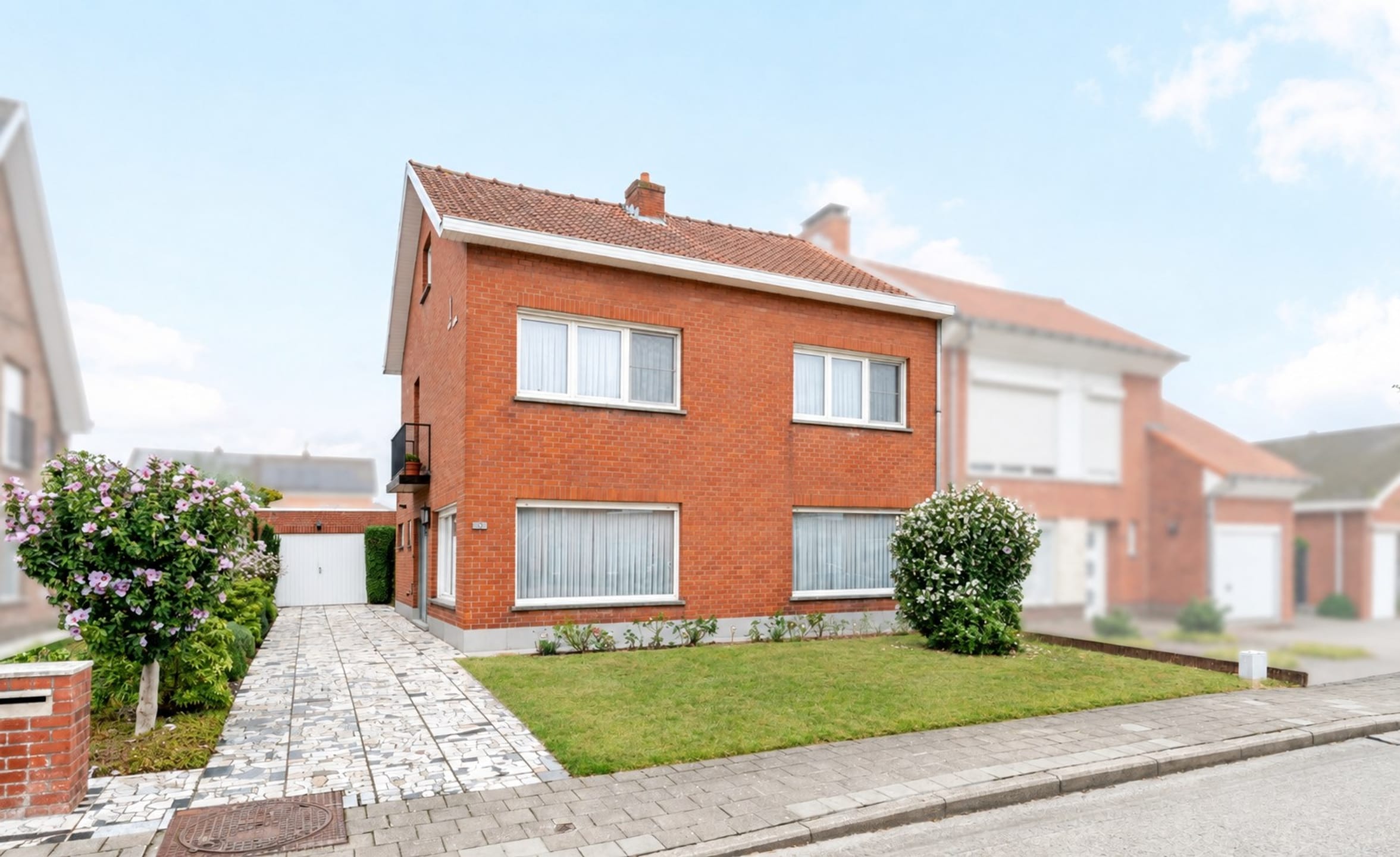 5-room house & single family of 181 m²