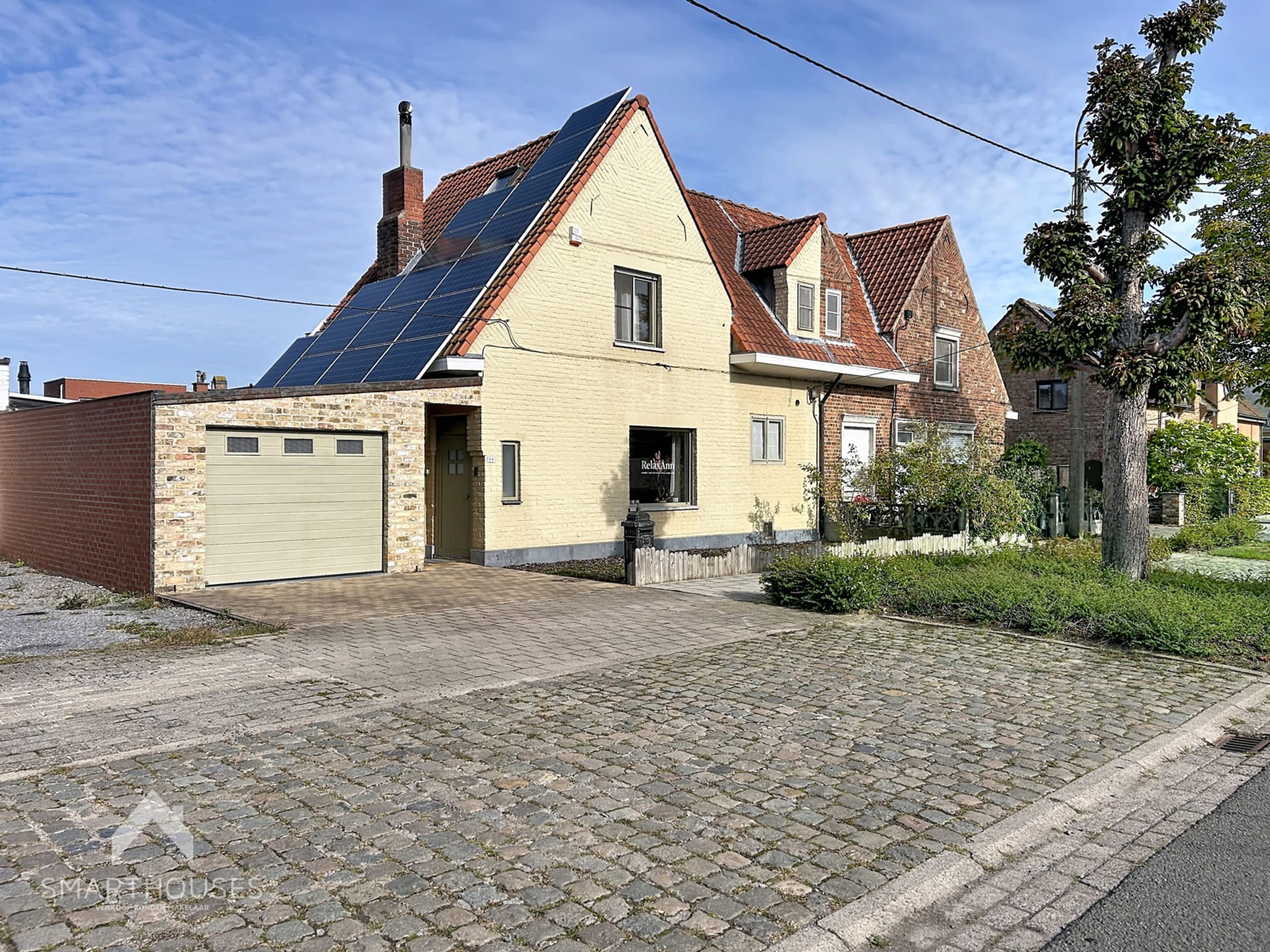 4-room house & single family of 182 m²