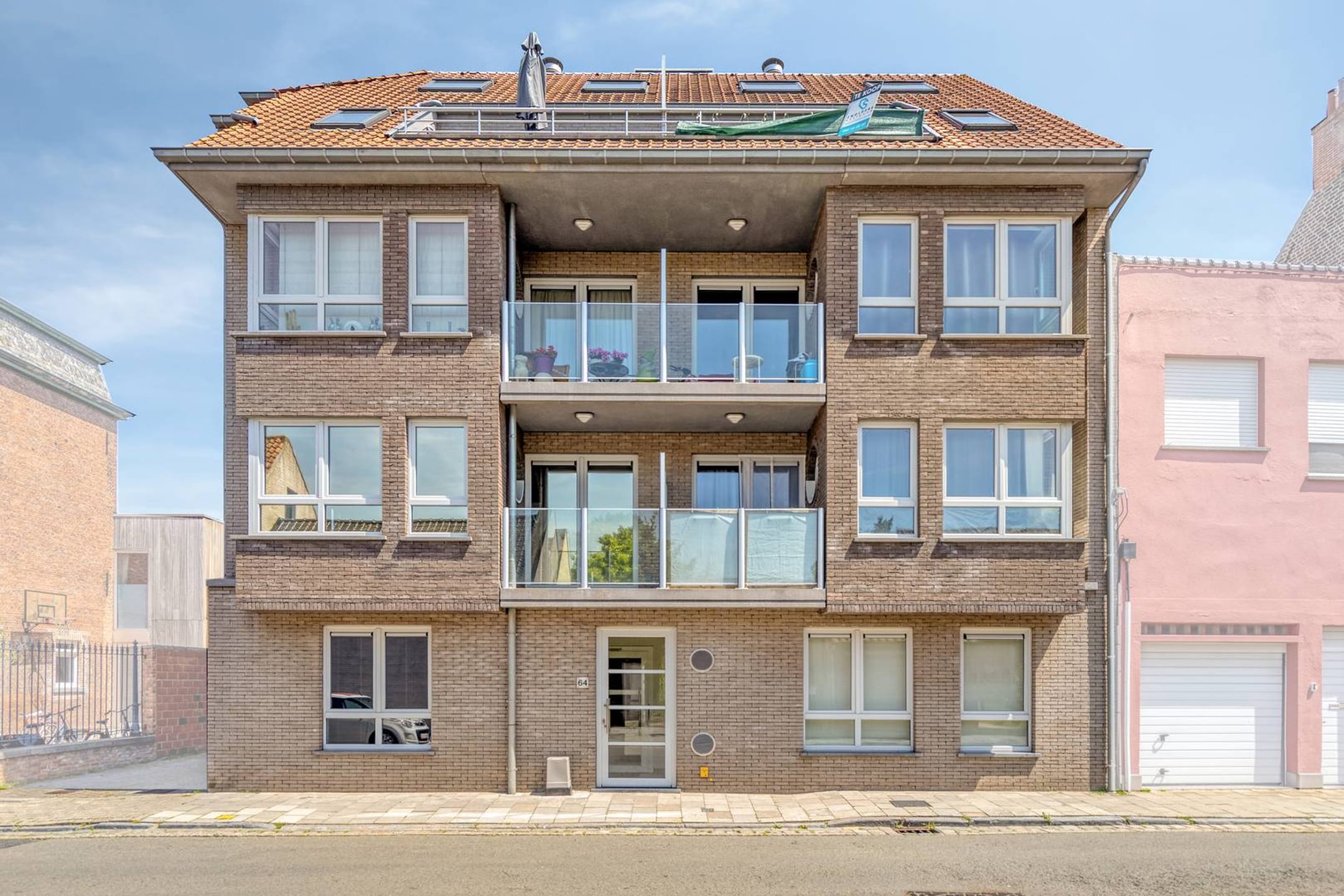 Stationsstraat 64