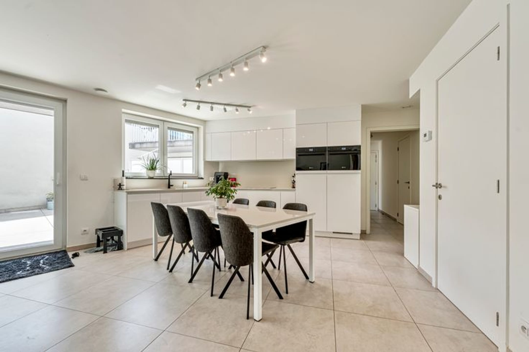 3-room apartment of 100 m²