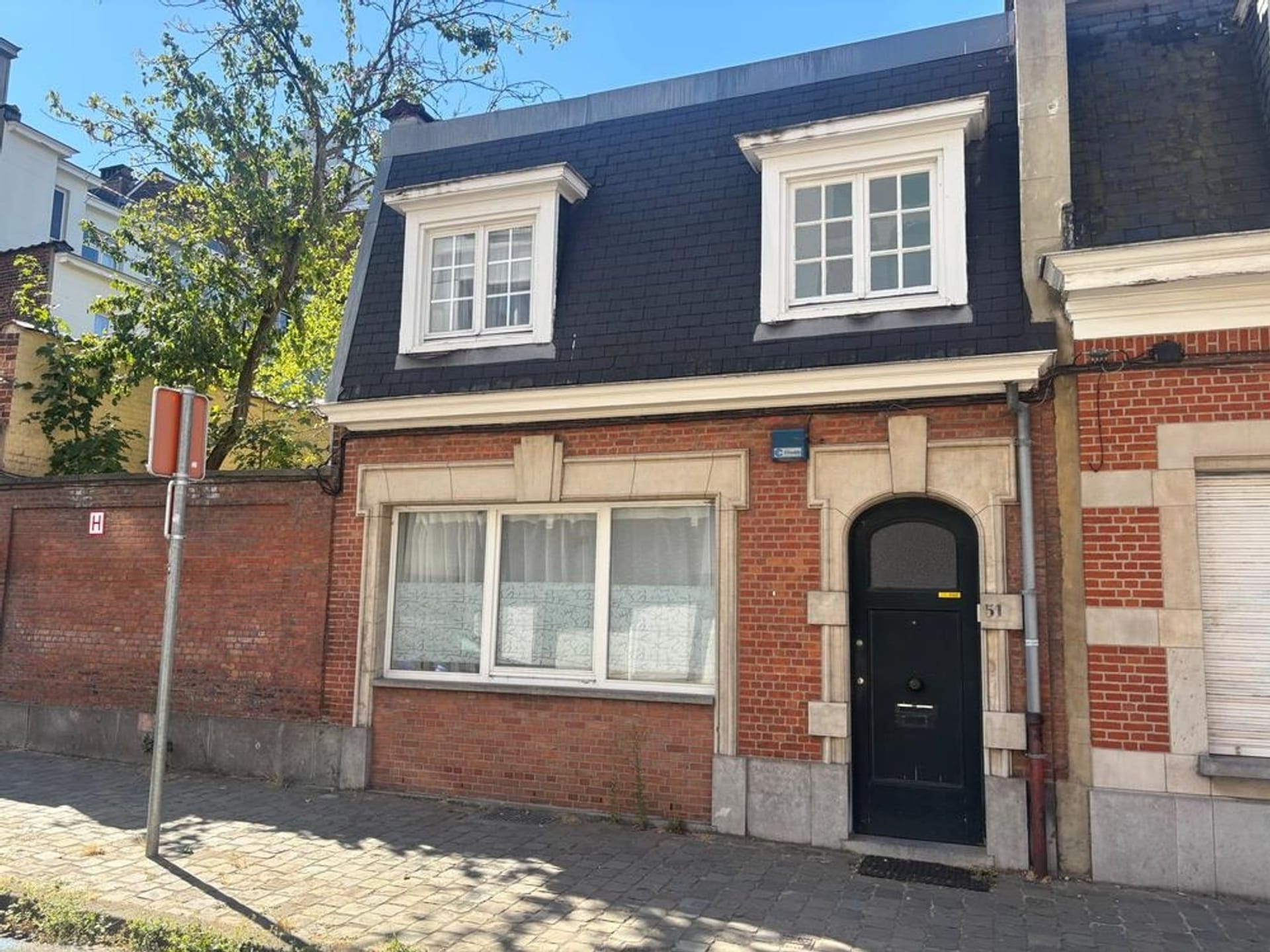 Rue Charles Legrelle 51