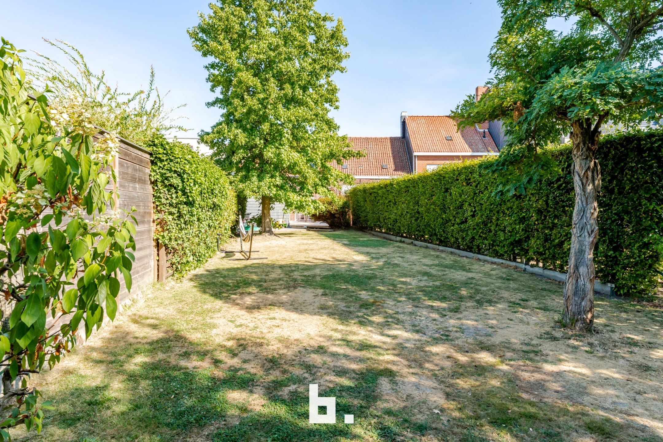 3-room house & single family of 158 m²