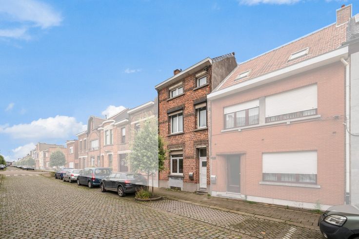 Huis te koop in Zwijndrecht (Zwijndrecht) - € 349.000 - 4 slaapkamers
