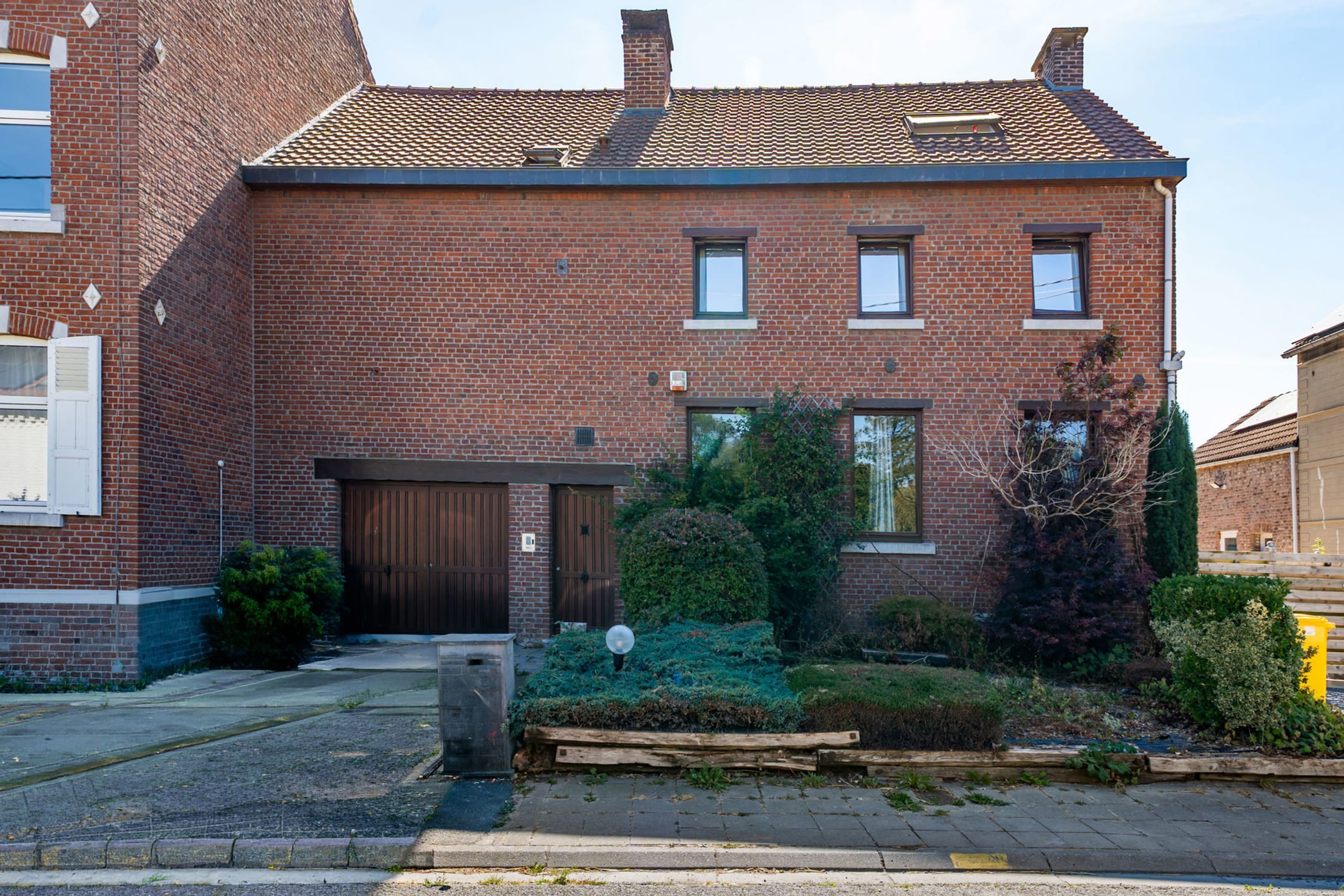17-room house & single family of 235 m²