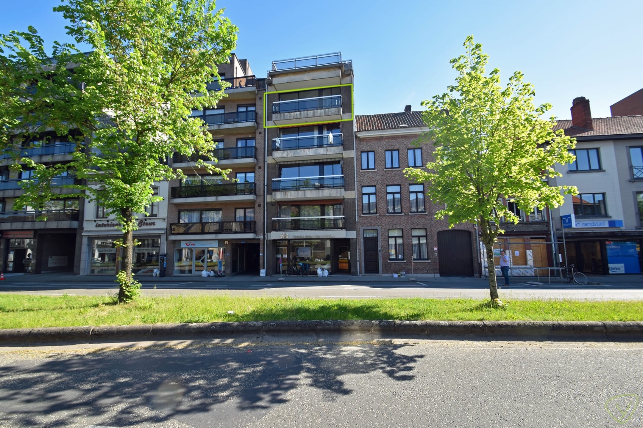 8-room apartment of 89 m²