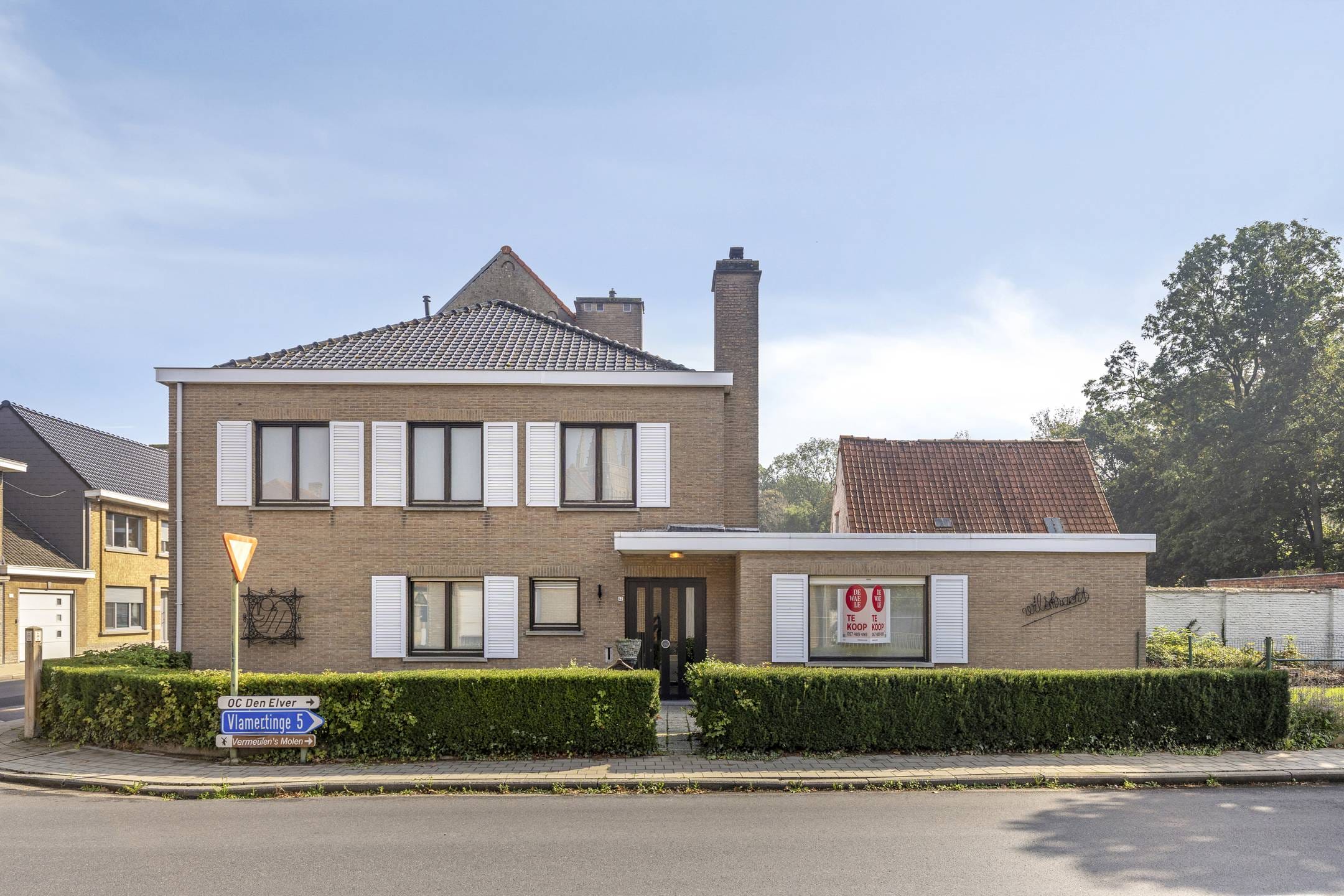 5-room house & single family of 255 m²