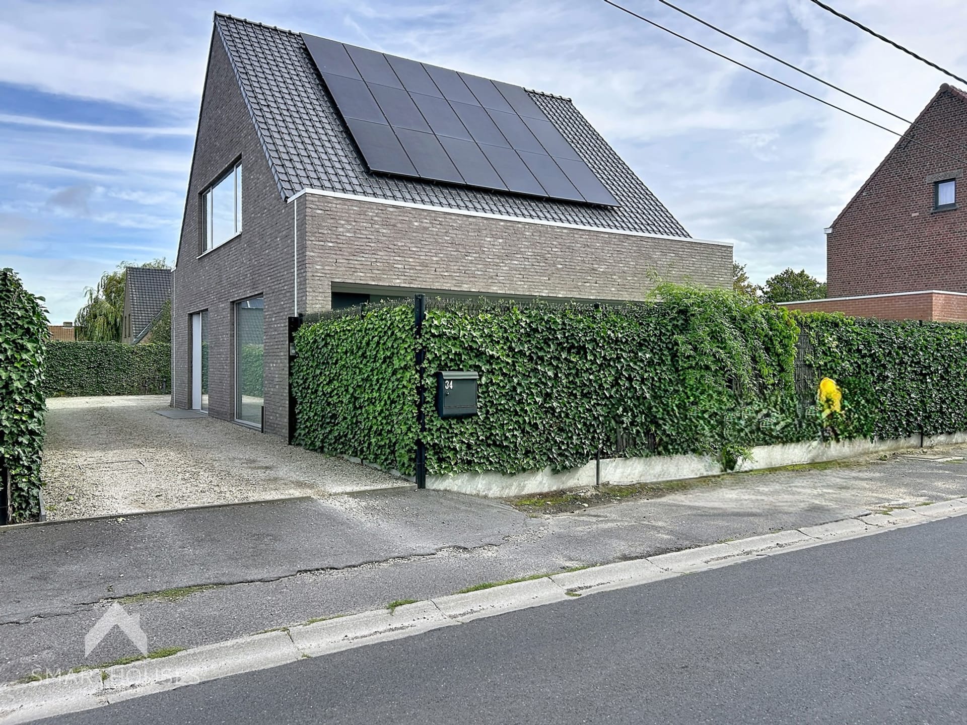 4-room house & single family of 247 m²