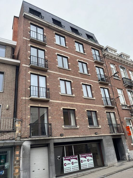 Apartment for rent in Leuven €1,175 (+ €175) 2 bedrooms 100m²