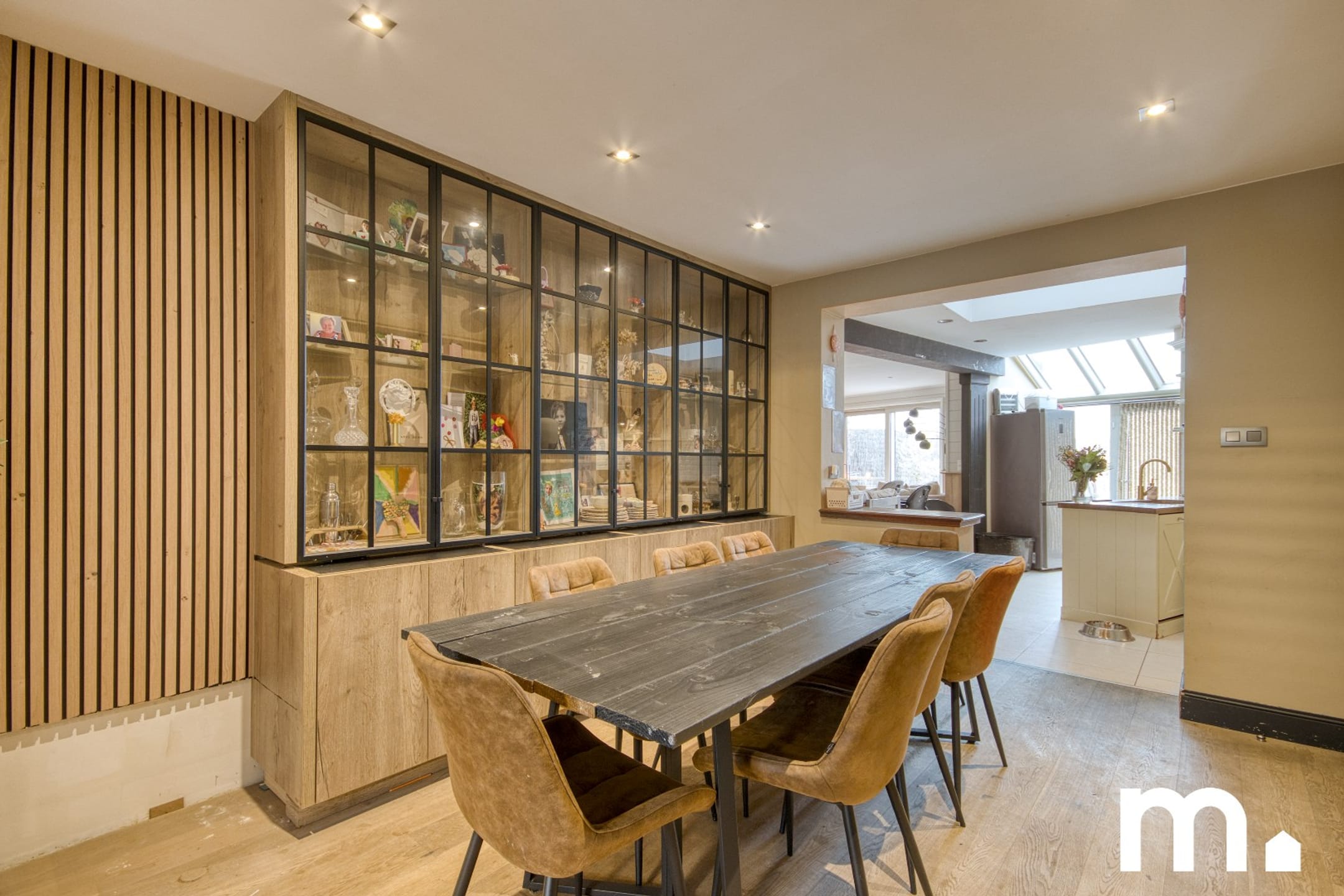 4-room house & single family of 176 m²
