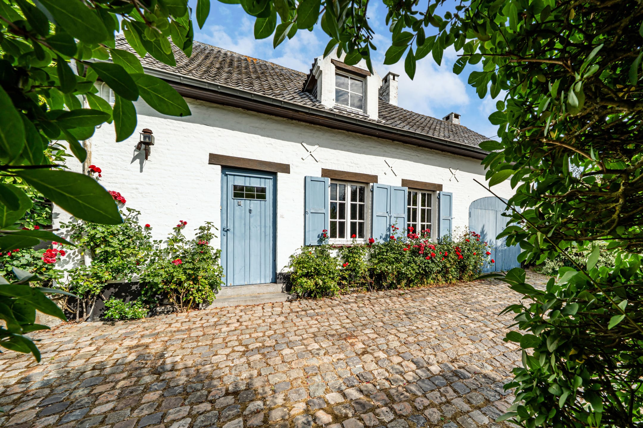 14-room house & single family of 179 m²