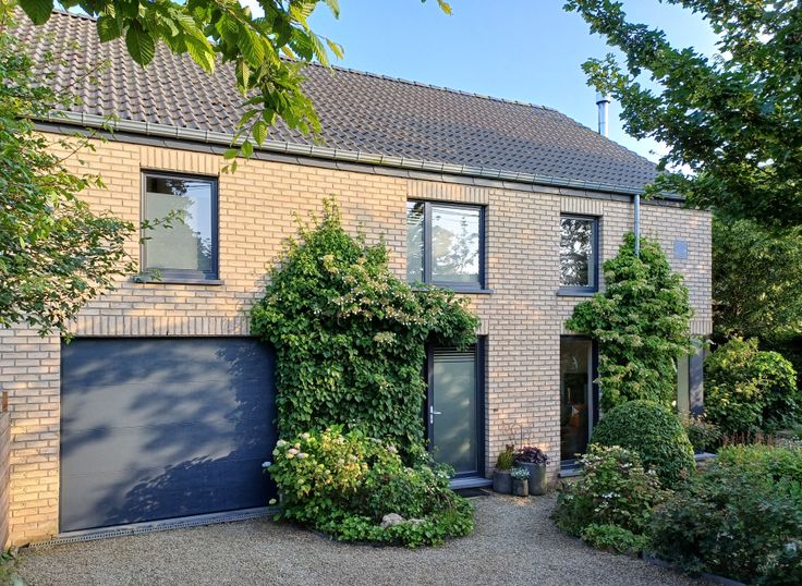 23 MAISONS à vendre Marchin (4570)