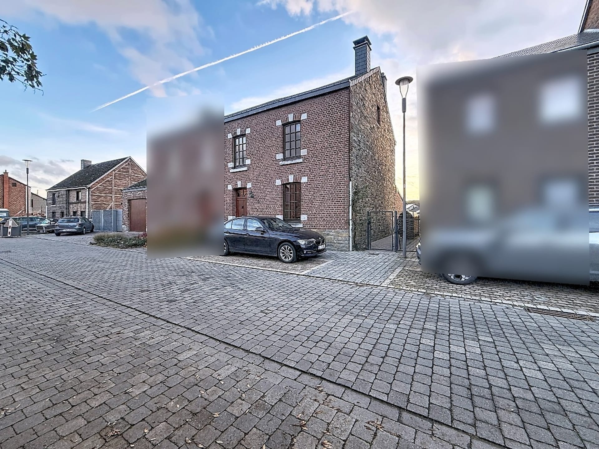 2-kamer huis & een-gezinswoning van 120 m²